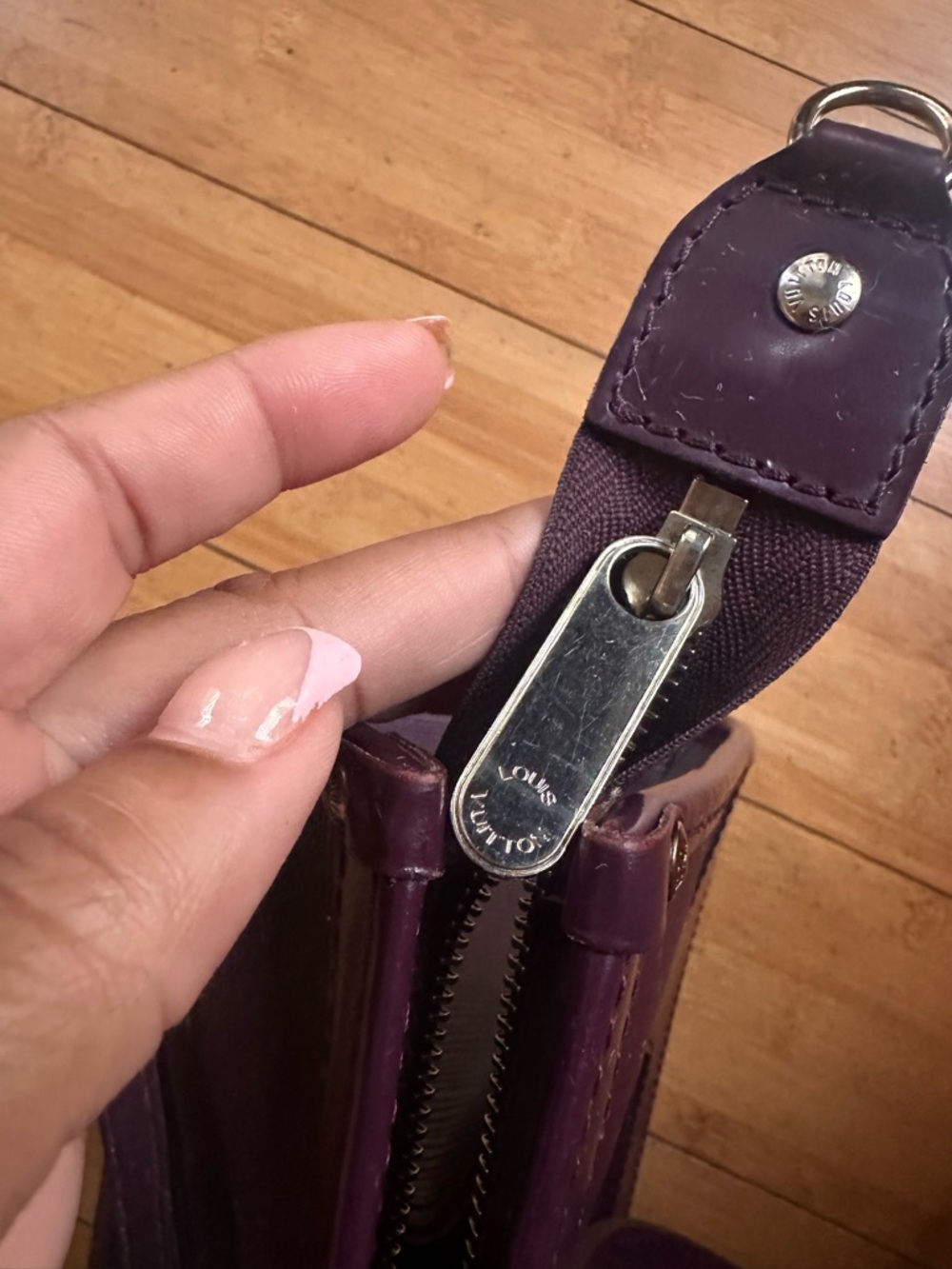 Louis Vuitton Structured Shoulder Bag in Deep Purple - Picture 9 of 16